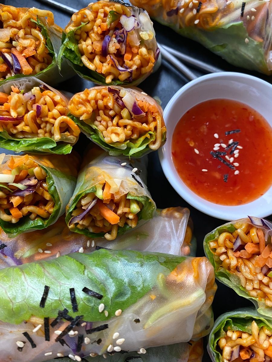 Summer Rolls με Νούντλς Αυγού